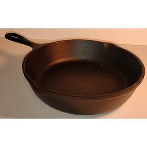 Vintage Three Notch Lodge #5 Skillet